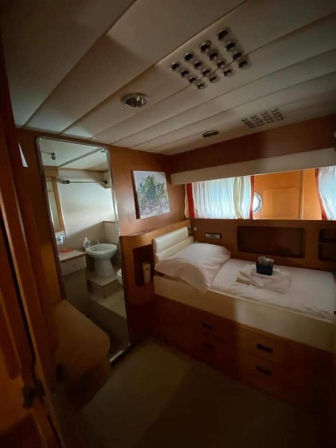 Hotel Boat And Breakfast Fiumicino - Roma Ostia Antica Exteriér fotografie